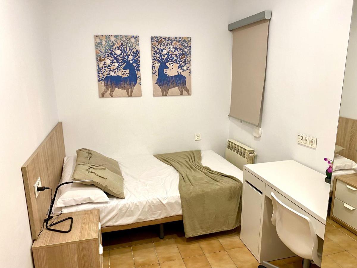 Piso Centrico Con Parking A 20Min De Barcelona Apartman Terrassa Kültér fotó